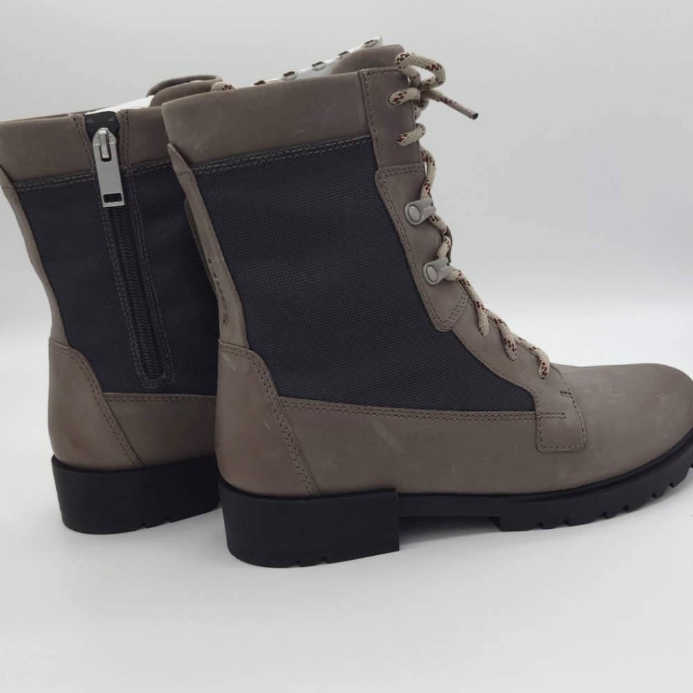 NWT - Sorel Emelie Waterproof Leather Winter Boot - Women's 7.5